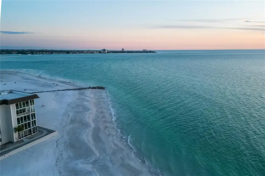 1900 Benjamin Franklin Drive #V12, Sarasota, FL 34236 - Image #2