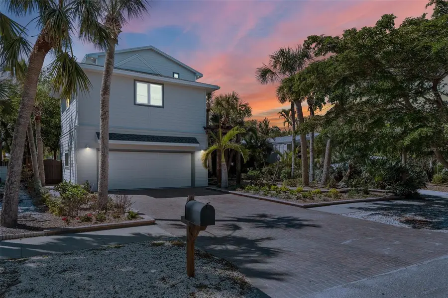 5512 Avenida Del Mare, Sarasota, FL 34242 - Image #2