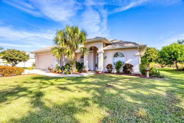 306 Bayside Parkway, NOKOMIS, FL 34275