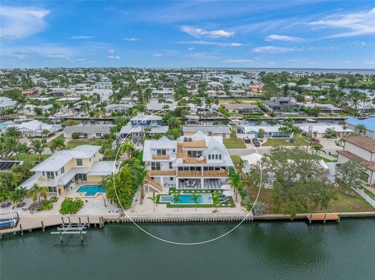 525 68th Street, Holmes Beach, FL 34217 - Image #1