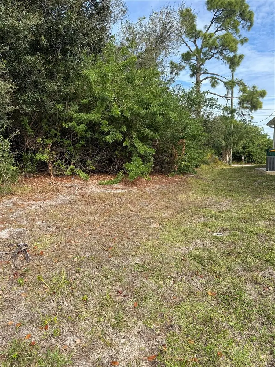 7483 Regina Drive, Englewood, FL 34224 - Image #3