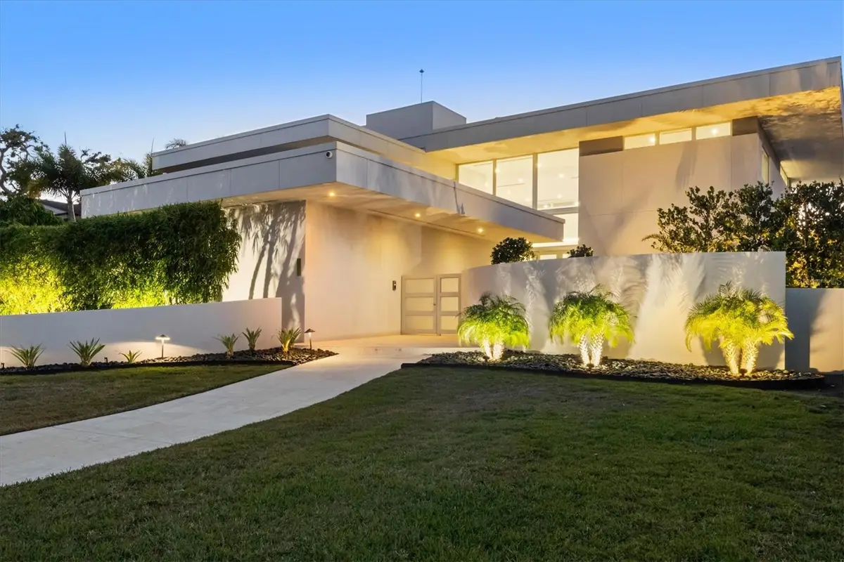 3638 San Remo Terrace, Sarasota, FL 34239 - Image #1