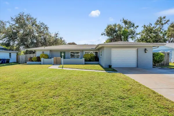 3374 Bougainvillea Street, SARASOTA, FL 34239