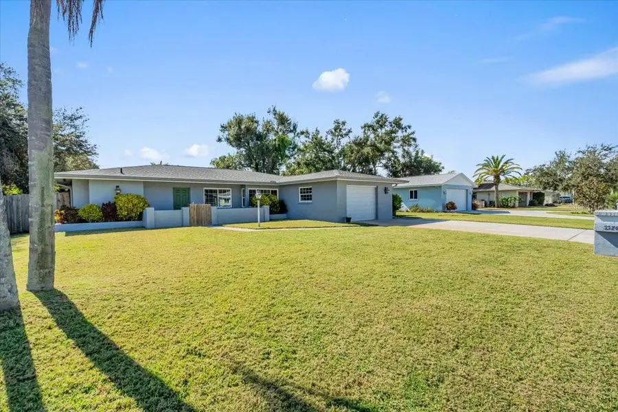 3374 Bougainvillea Street, Sarasota, FL 34239 - Image #3