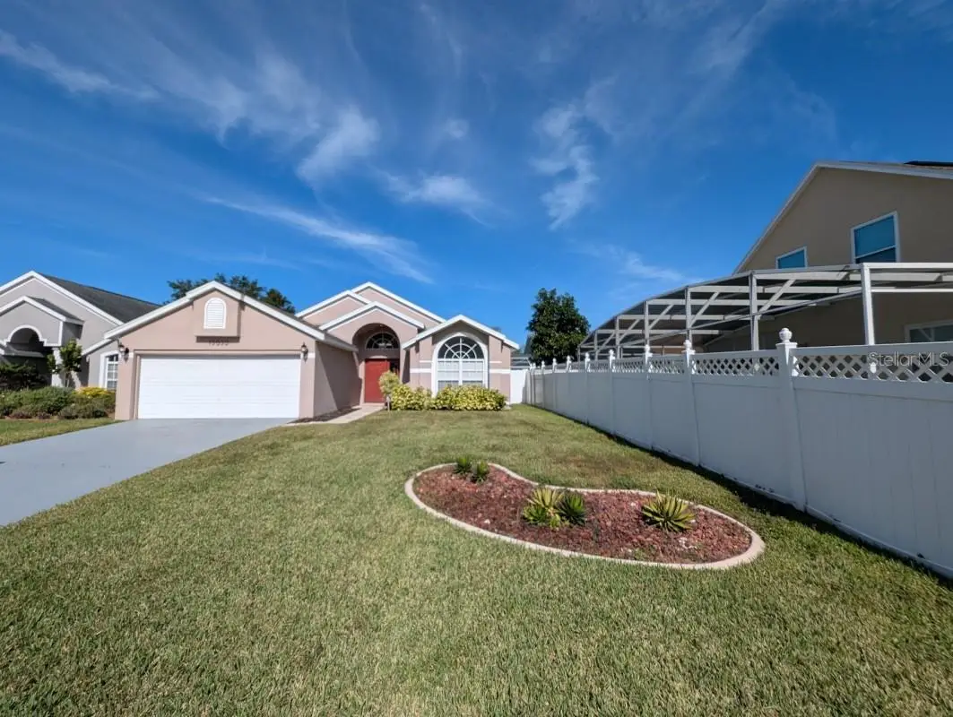 15630 Autumn Glen Avenue, Clermont, FL 34714 - Image #1