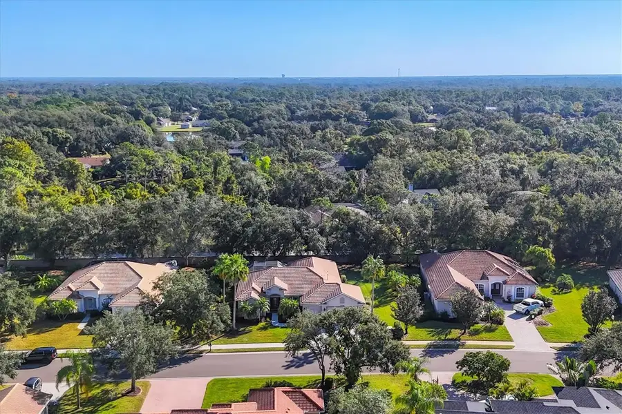 13046 Peregrin Circle, Bradenton, FL 34212 - Image #2