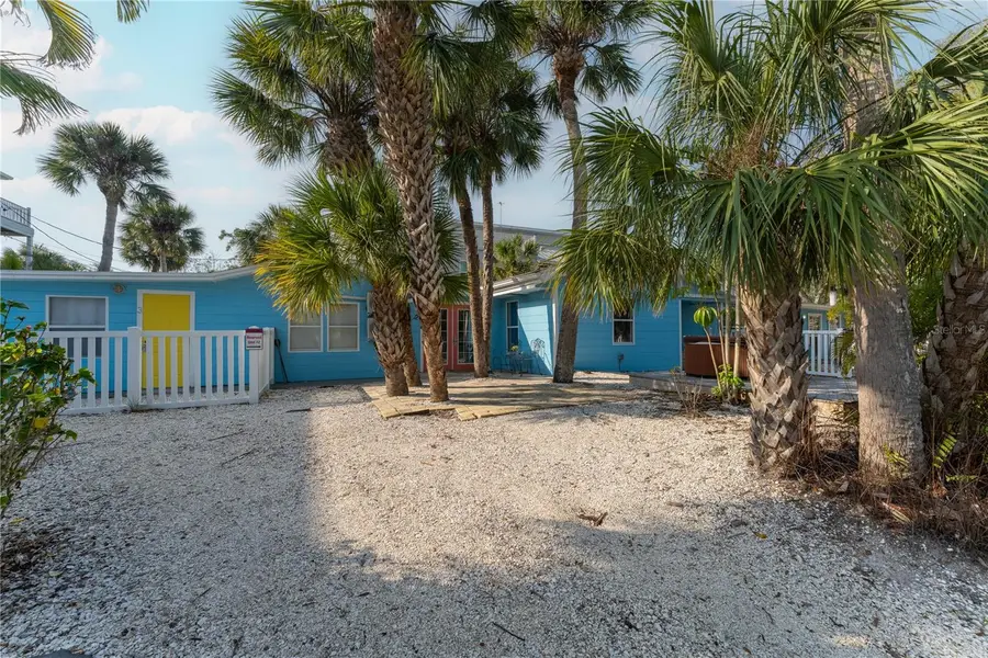 604 Avenida De Mayo, Sarasota, FL 34242 - #3