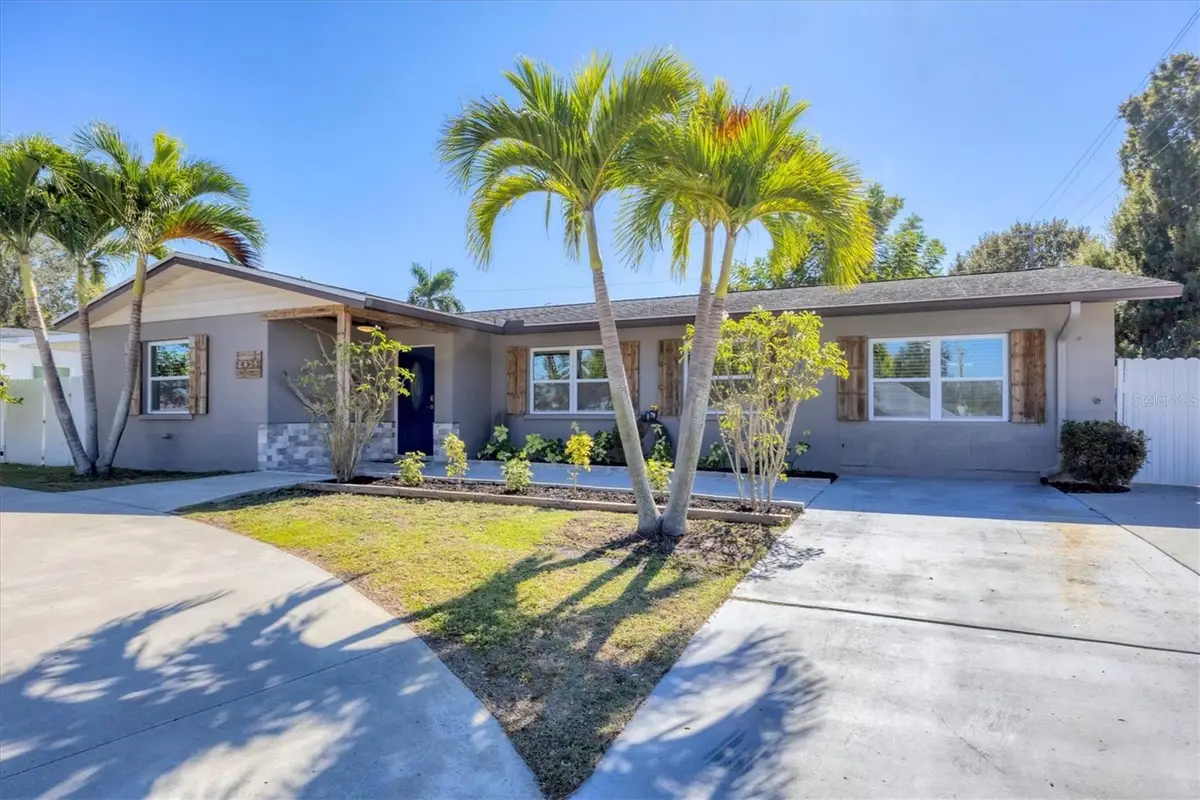 6415 2nd Avenue W, Bradenton, FL 34209 - #1