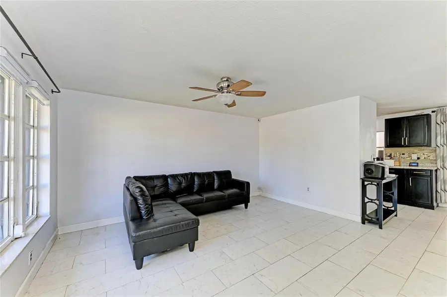 3350 Bailey Street, Sarasota, FL 34237 - Image #3