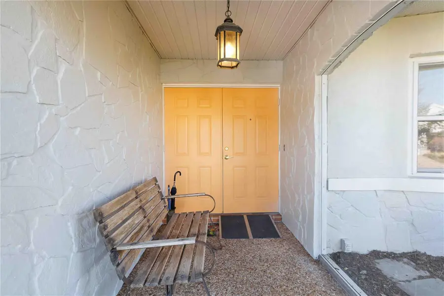 3363 Sheffield Circle, Sarasota, FL 34239 - Image #2