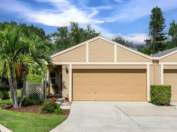 220 Chartley Court N, SARASOTA, FL 34232
