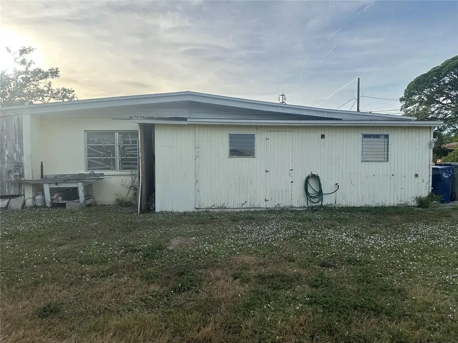 912 68th Avenue W, Bradenton, FL 34207 - Image #3