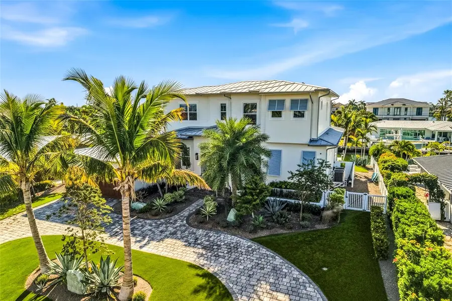 628 Dundee Lane, Holmes Beach, FL 34217 - Image #3