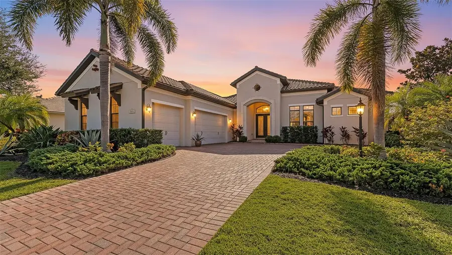 15810 Castle Park Terrace, Lakewood Ranch, FL 34202 - Image #2