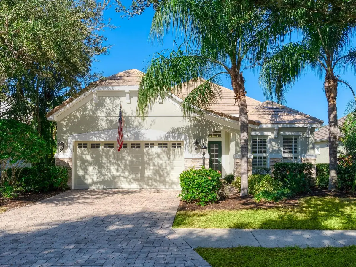 12129 Thornhill Court, Lakewood Ranch, FL 34202 - Image #1