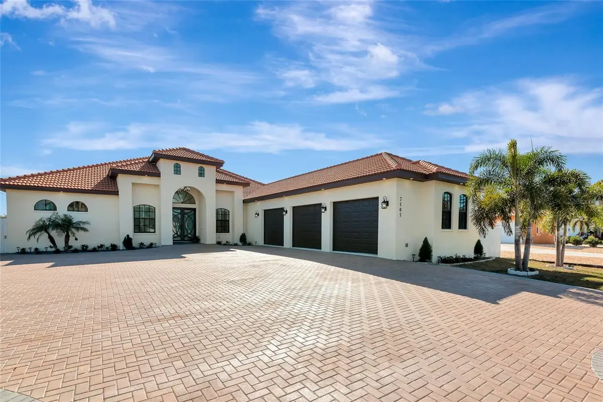 7505 27th Avenue W, Bradenton, FL 34209 - Image #1