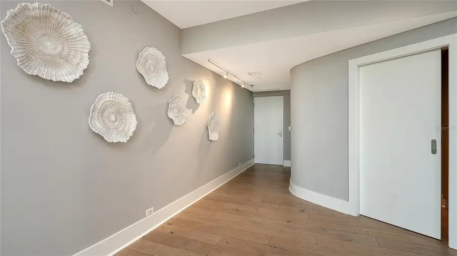 800 N Tamiami Trail #505/507, Sarasota, FL 34236 - Image #3