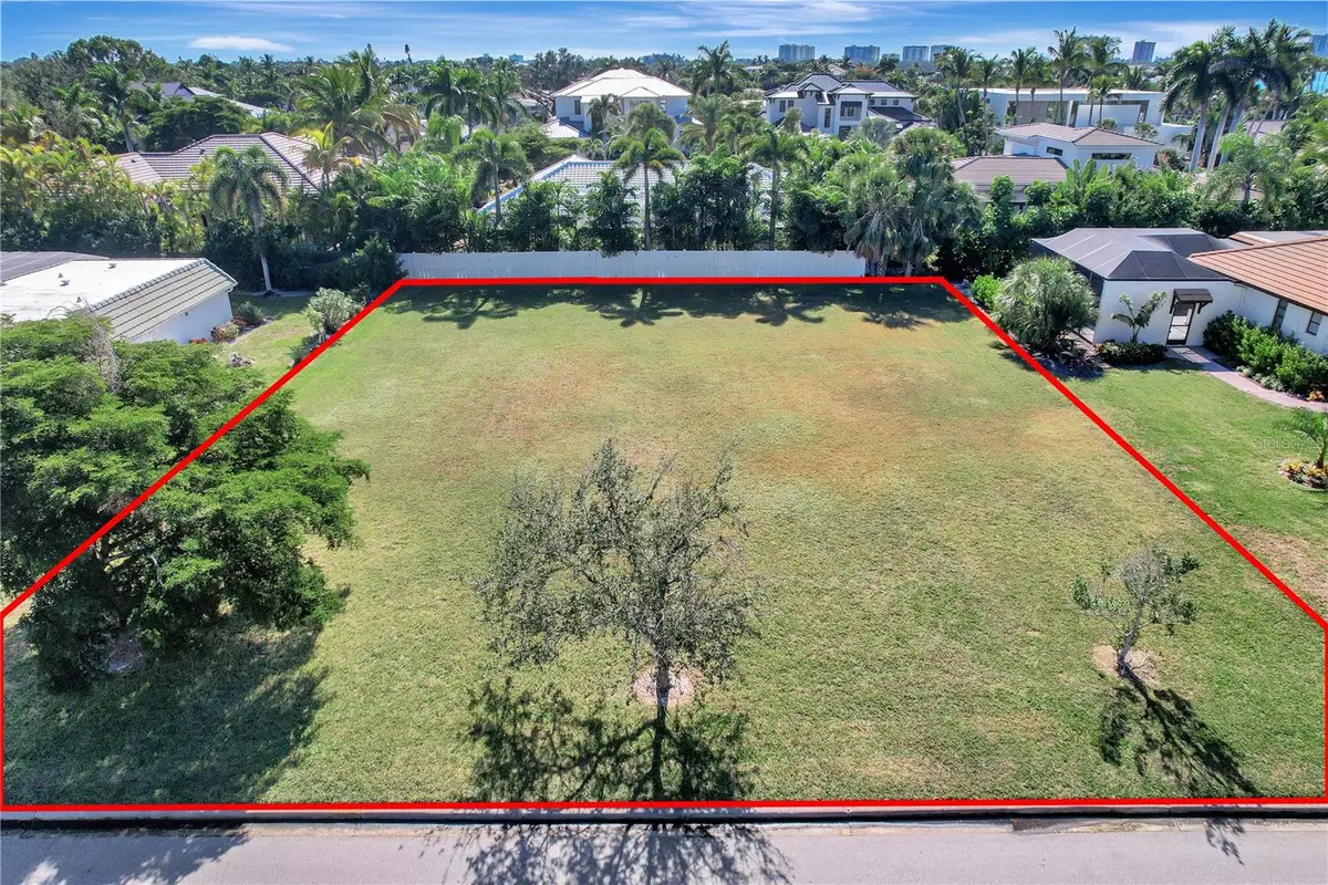 332 Bob White Way, Sarasota, FL 34236 - Image #1