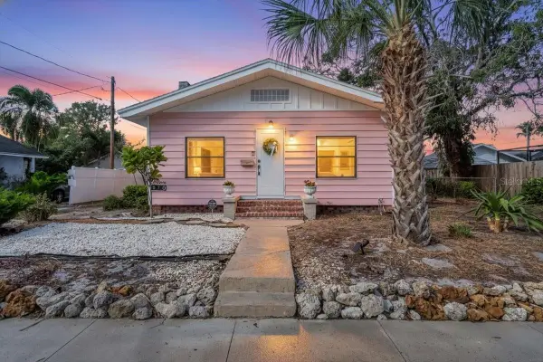 610 22nd Street W, BRADENTON, FL 34205