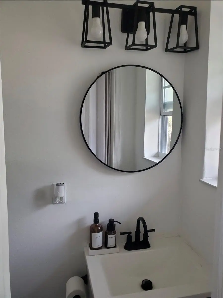 219 W 67th Street W, Jacksonville, FL 32208 - #3