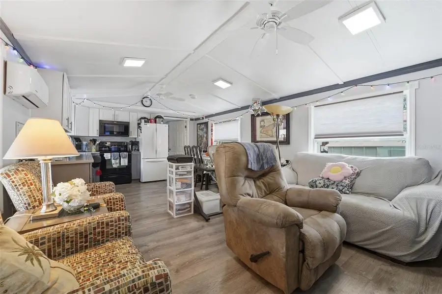 4189 78th St N, Lot 27, Saint Petersburg, FL 33709 - Image #3