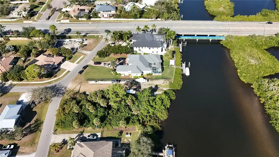 Bayview Drive, Nokomis, FL 34275 - Image #3