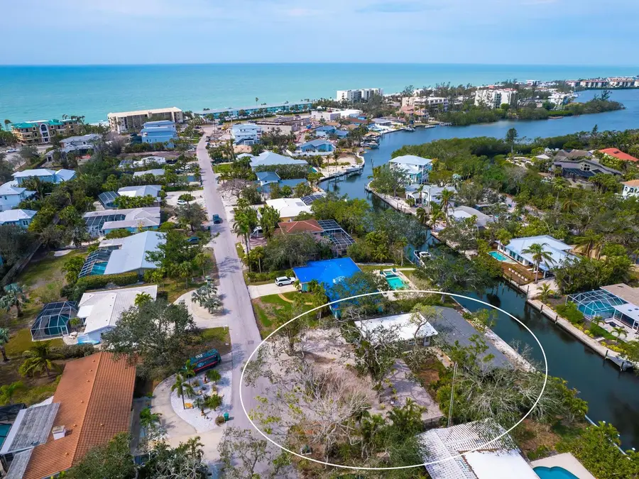 615 Buttonwood Drive, Longboat Key, FL 34228 - Image #2