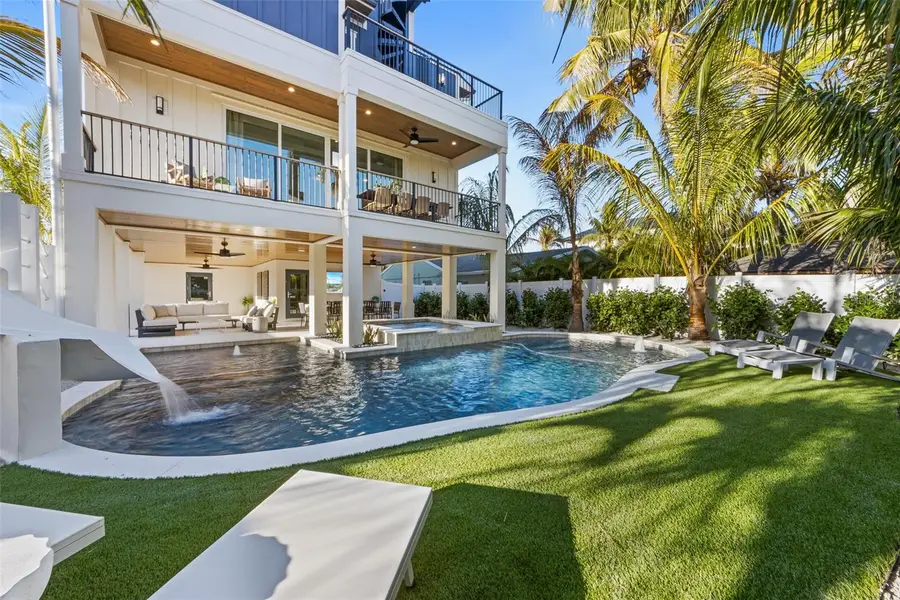 150 Grant Drive, Sarasota, FL 34236 - Image #2