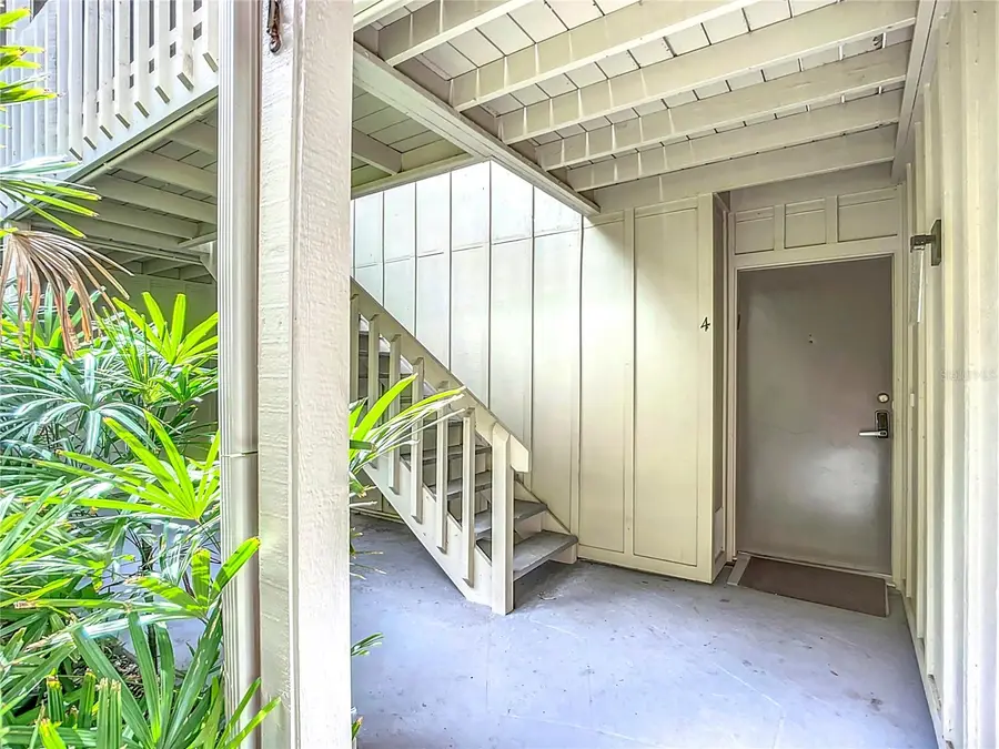 2220 Bahia Vista St #G4, Sarasota, FL 34239 - Image #2