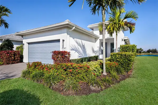 5197 Barnett Circle, LAKEWOOD RANCH, FL 34211