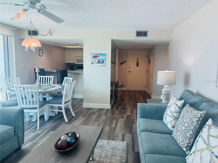 6518 Midnight Pass Road #209, Sarasota, FL 34242 - Image #2