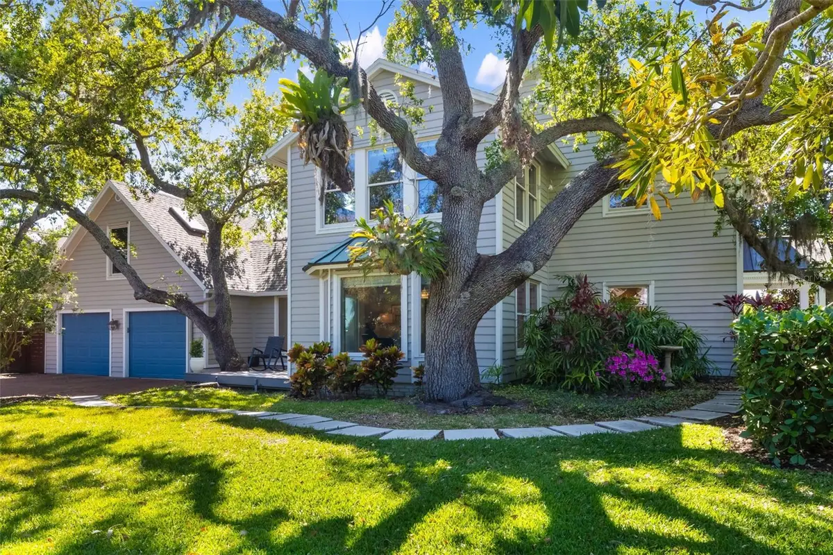 1434 Ladue Lane, Sarasota, FL 34231 - Image #1