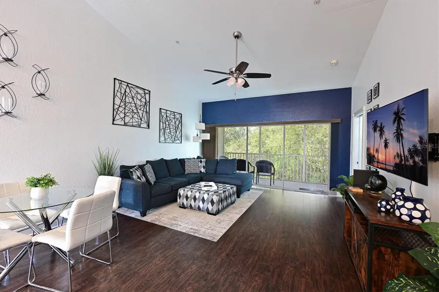 6589 Fairway Gardens Drive #202, Bradenton, FL 34203 - Image #2