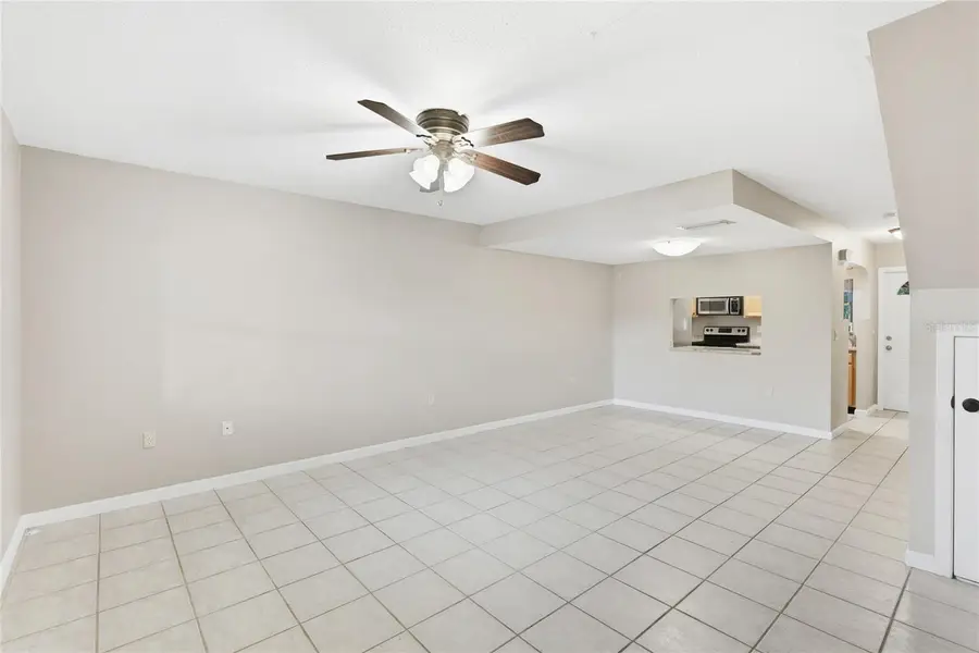3365 Ramblewood Drive N #35C8, Sarasota, FL 34237 - Image #3