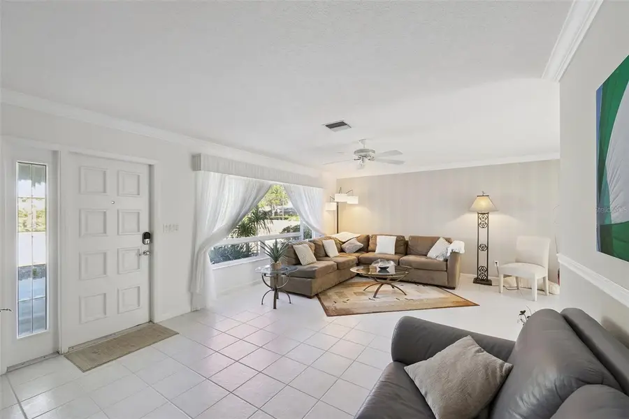 325 Fiesole Street, Venice, FL 34285 - Image #2