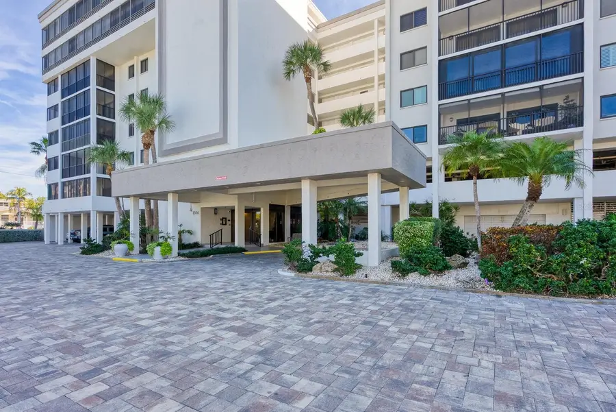 1104 Benjamin Franklin Drive #515, Sarasota, FL 34236 - Image #3