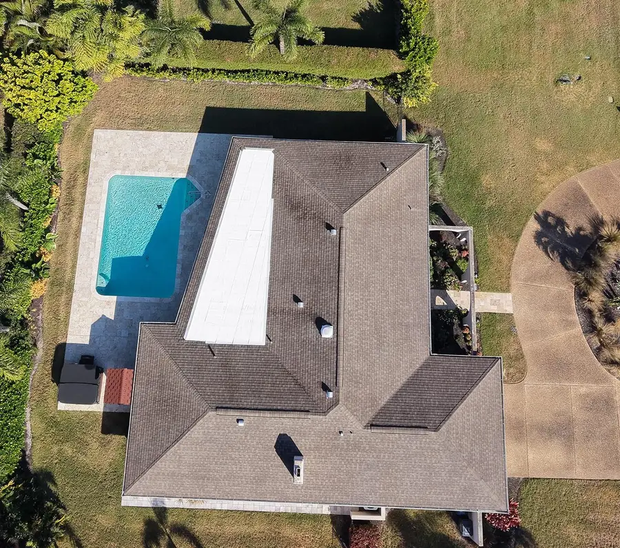 8010 Conservatory Drive, Sarasota, FL 34243 - Image #2