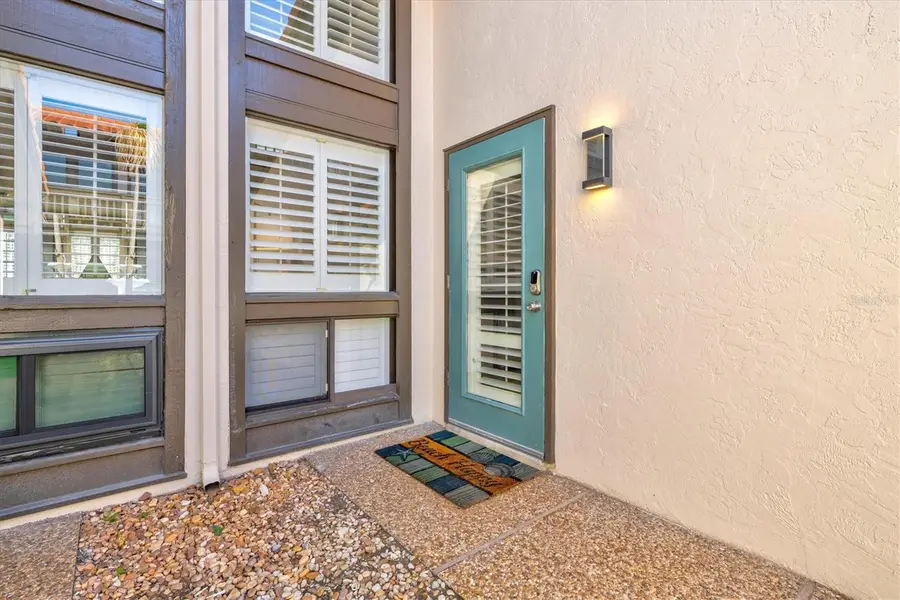 800 S Blvd Of The Presidents #3, Sarasota, FL 34236 - Image #2