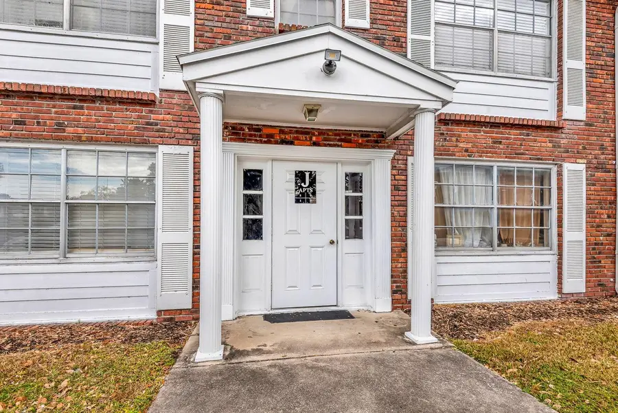 4507 9th Street W #J1, Bradenton, FL 34207 - Image #2