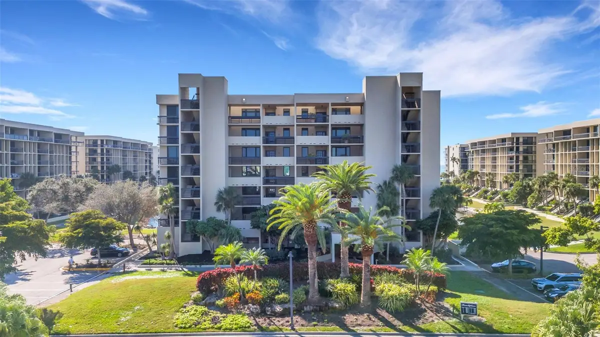 1105 Gulf Of Mexico Drive #203, Longboat Key, FL 34228 - Image #1