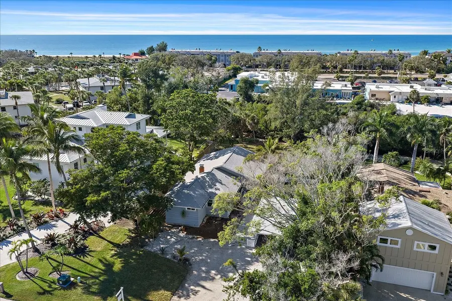 6841 Longboat Drive S, Longboat Key, FL 34228 - Image #2