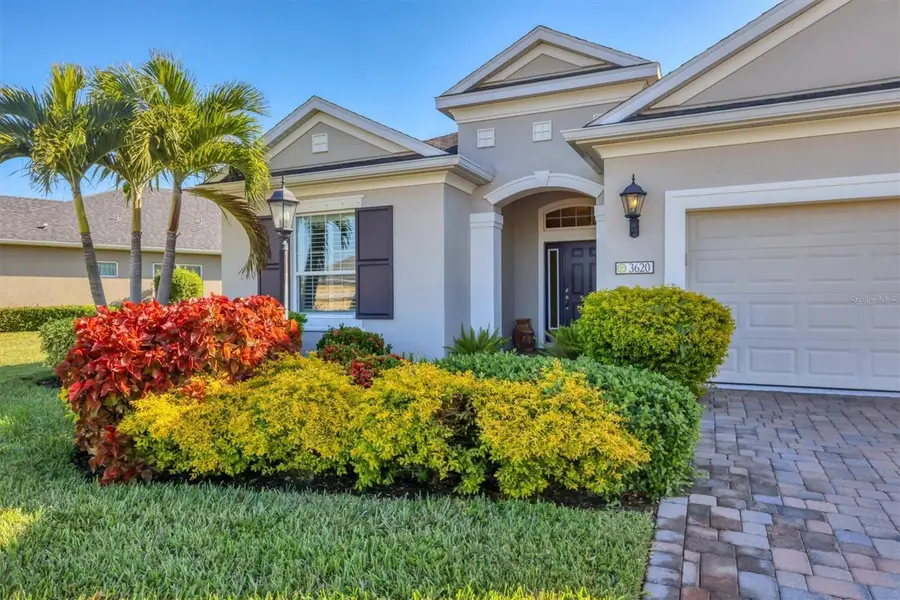 3620 Woodcliff Lake Terrace, Sarasota, FL 34243 - Image #2