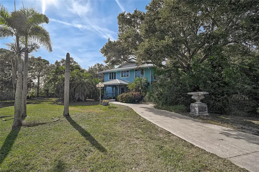 678 Faith Avenue, Osprey, FL 34229 - Image #3