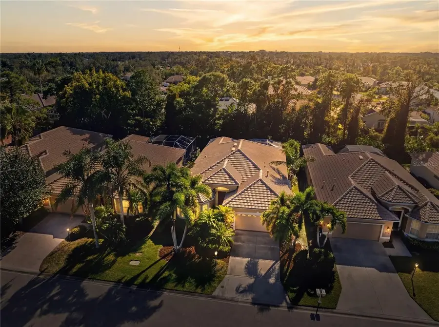 9112 Willow Brook Drive, Sarasota, FL 34238 - Image #2