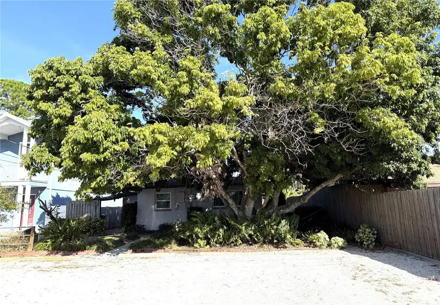 1827 Livingstone Street, Sarasota, FL 34231 - Image #2