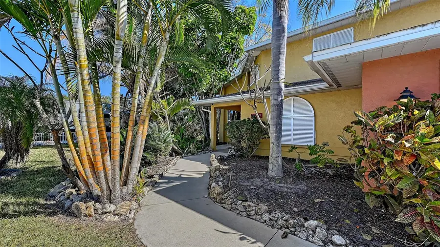 2429 Whippoorwill Circle, Sarasota, FL 34231 - #2