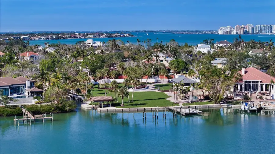 684 Freeling Drive, Sarasota, FL 34242 - #3