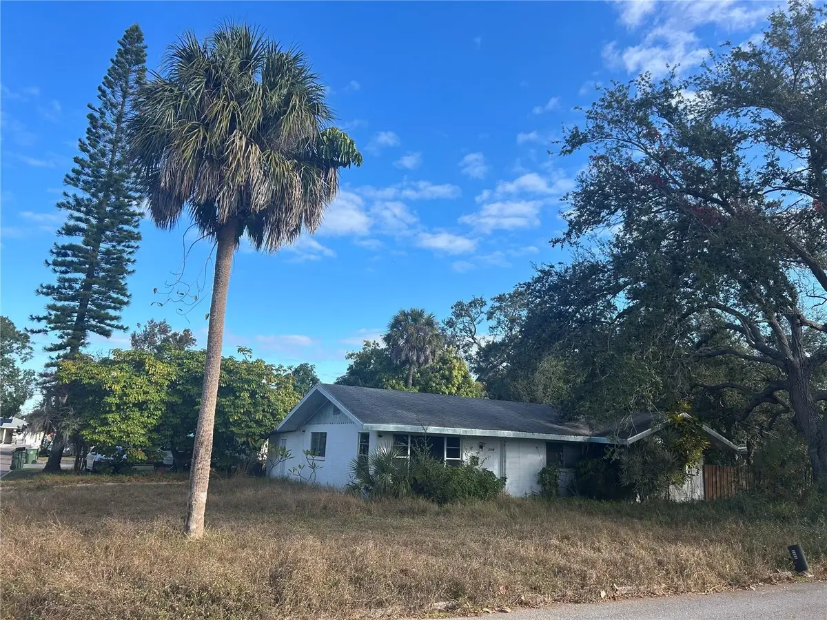 2008 21st Avenue W, Bradenton, FL 34205 - Image #1