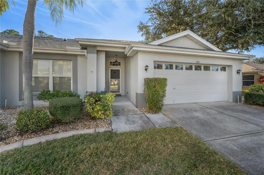 824 Manchester Woods Drive #48, Sun City Center, FL 33573 - Image #2