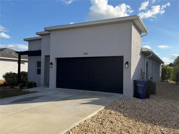 1906 Livingstone Street, SARASOTA, FL 34231